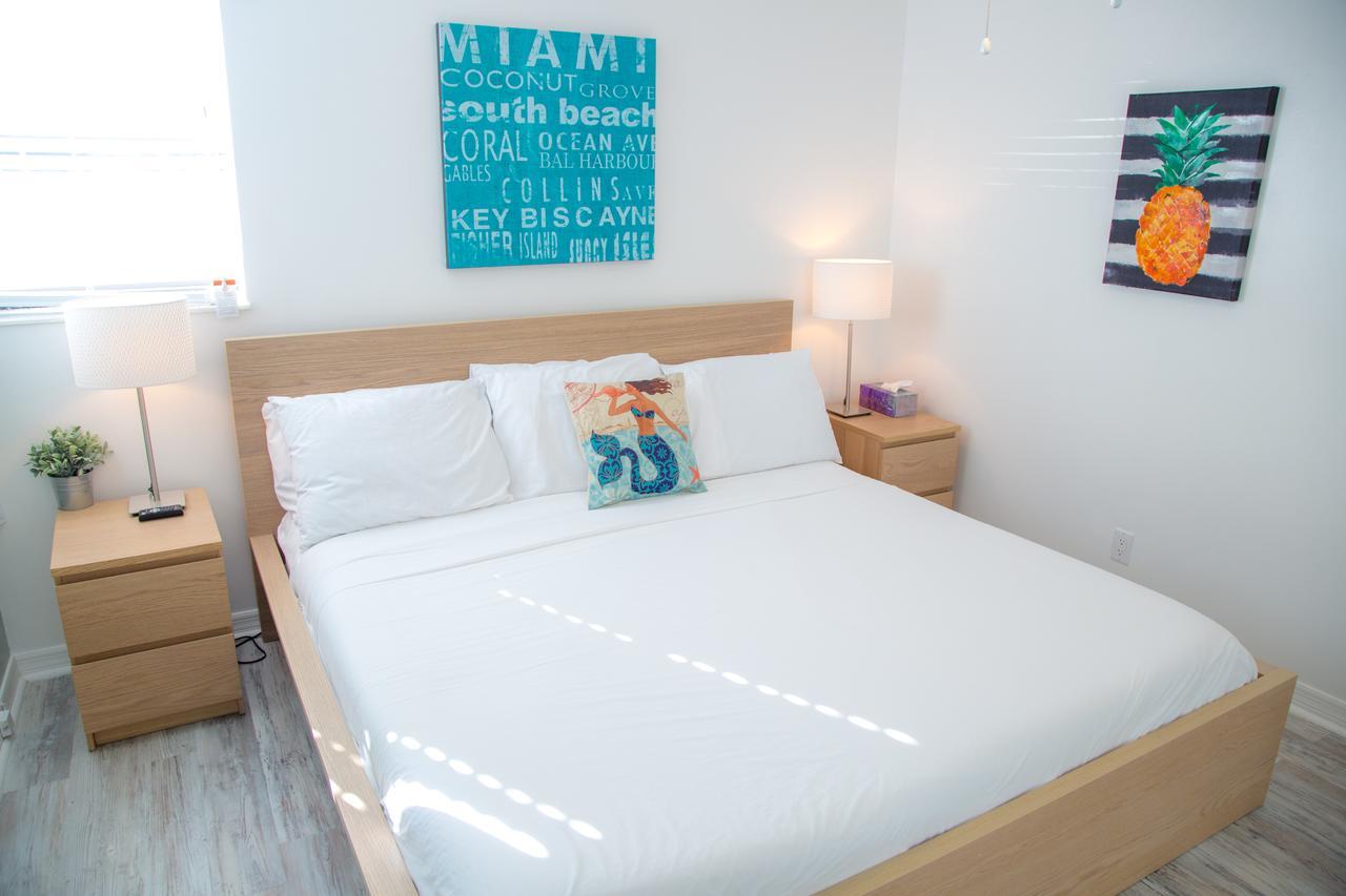 St. Pete Beach Suites Exteriör bild