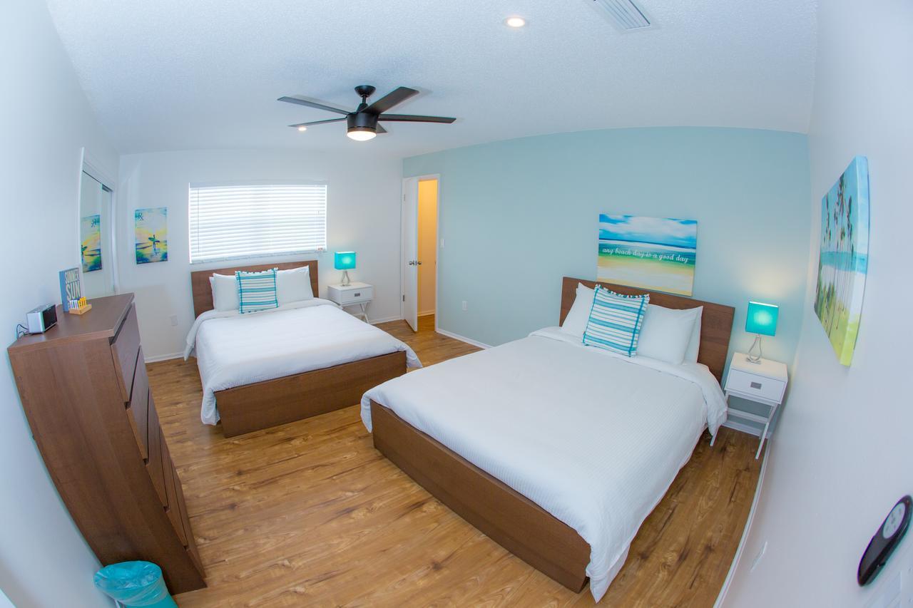 St. Pete Beach Suites Exteriör bild
